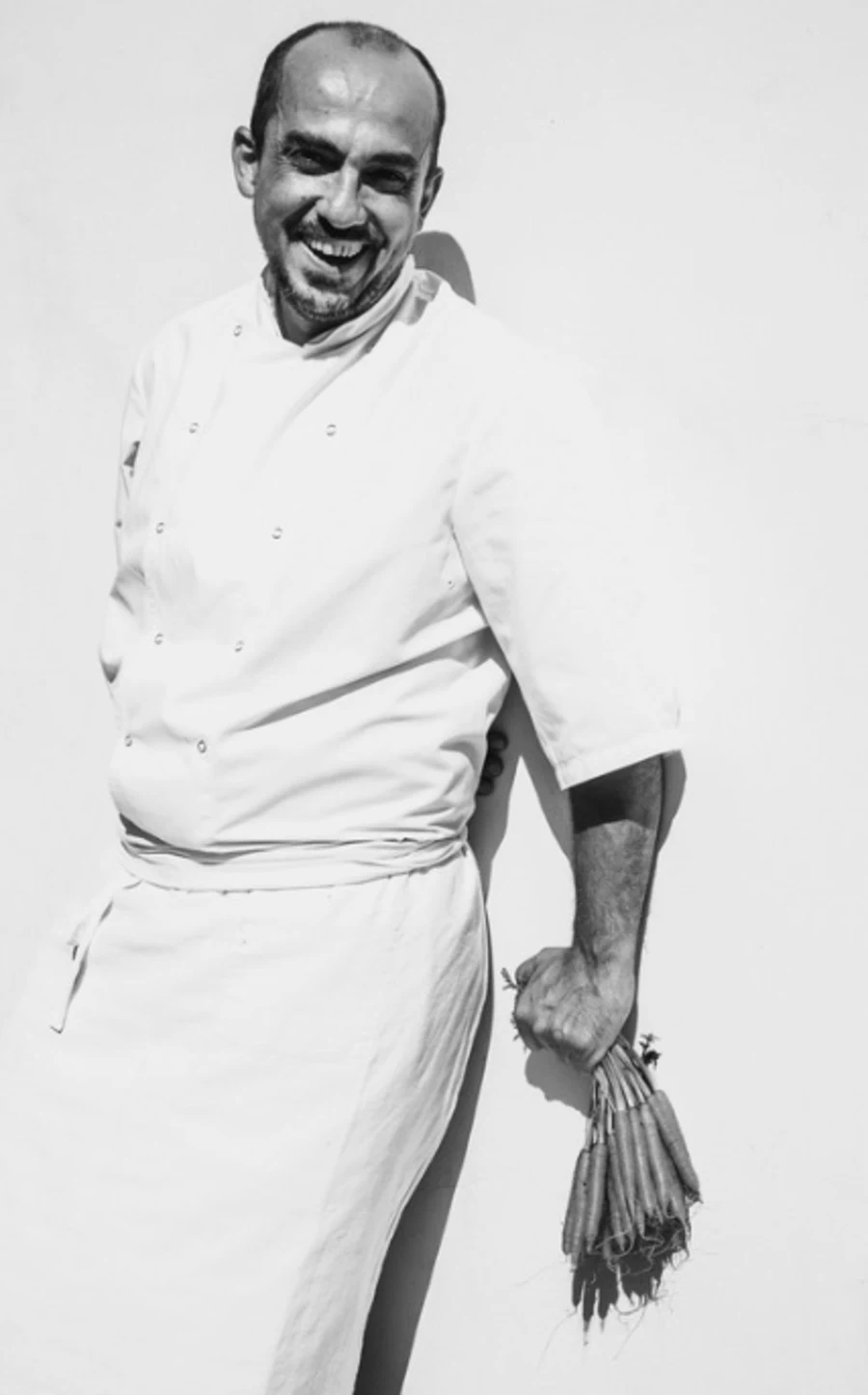 Retrato en blanco y negro de Carlos Gutiérrez Urien